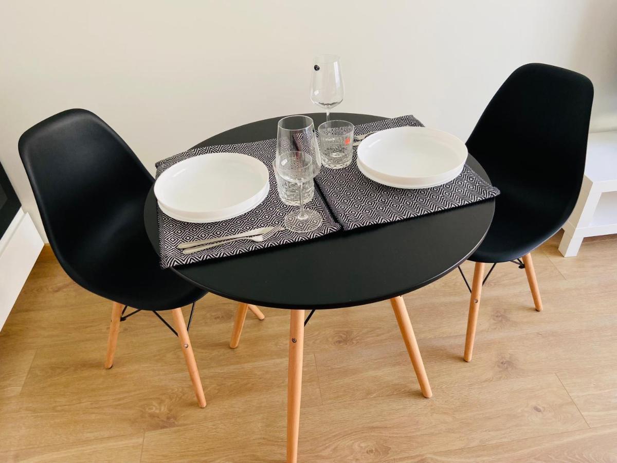 Pearl - New And Cosy Close To Center Апартаменты Рига